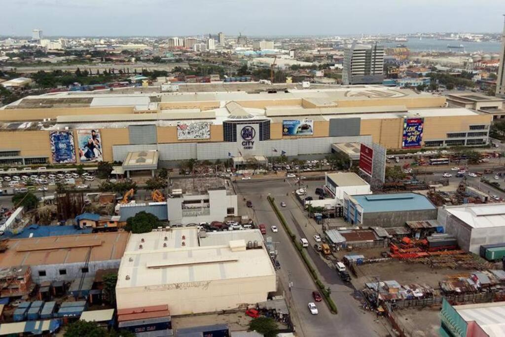 Unit Near Sm City,Gaisano Mall Of Cebu,Robinsons Galleria Exterior photo